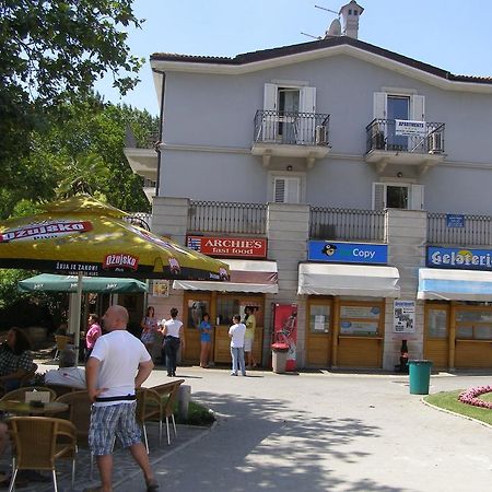 Apartments Zlatko Delic Ika Εξωτερικό φωτογραφία