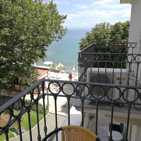 Apartments Zlatko Delic Ika Εξωτερικό φωτογραφία