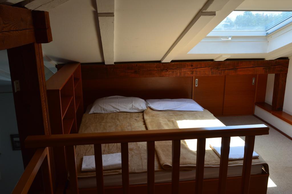 Apartments Zlatko Delic Ika Εξωτερικό φωτογραφία
