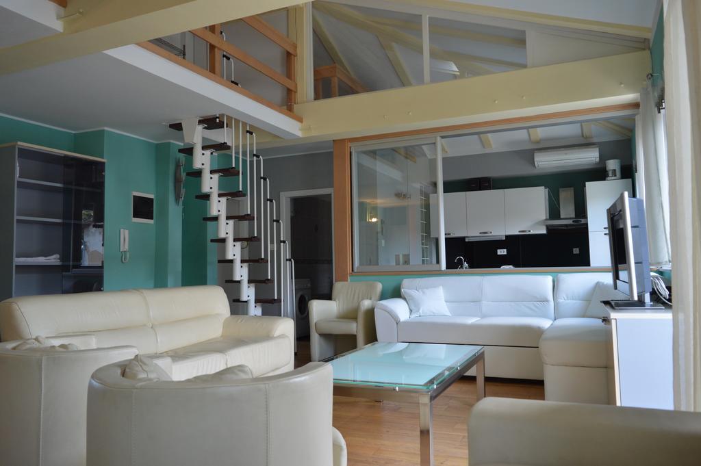 Apartments Zlatko Delic Ika Εξωτερικό φωτογραφία