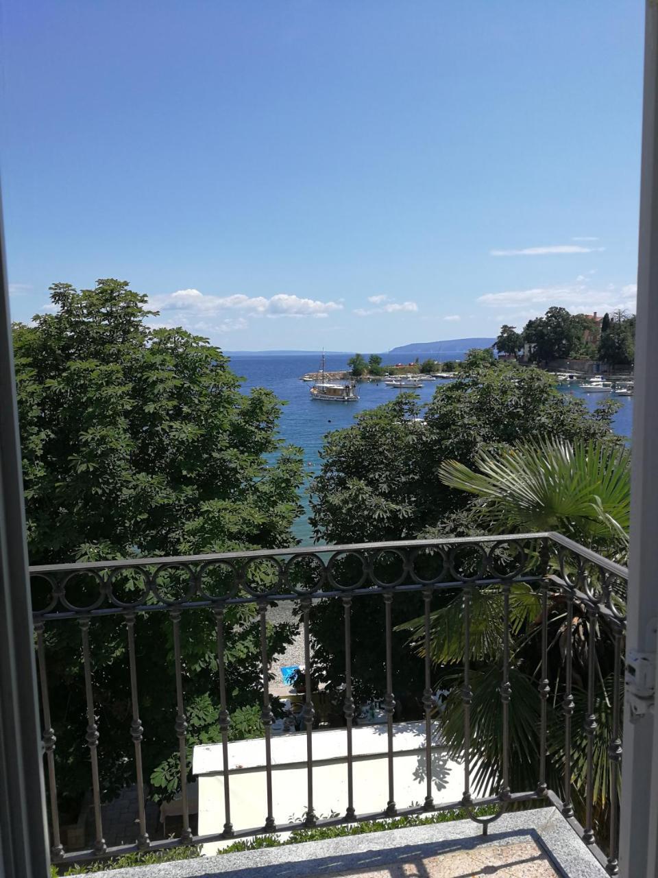 Apartments Zlatko Delic Ika Εξωτερικό φωτογραφία