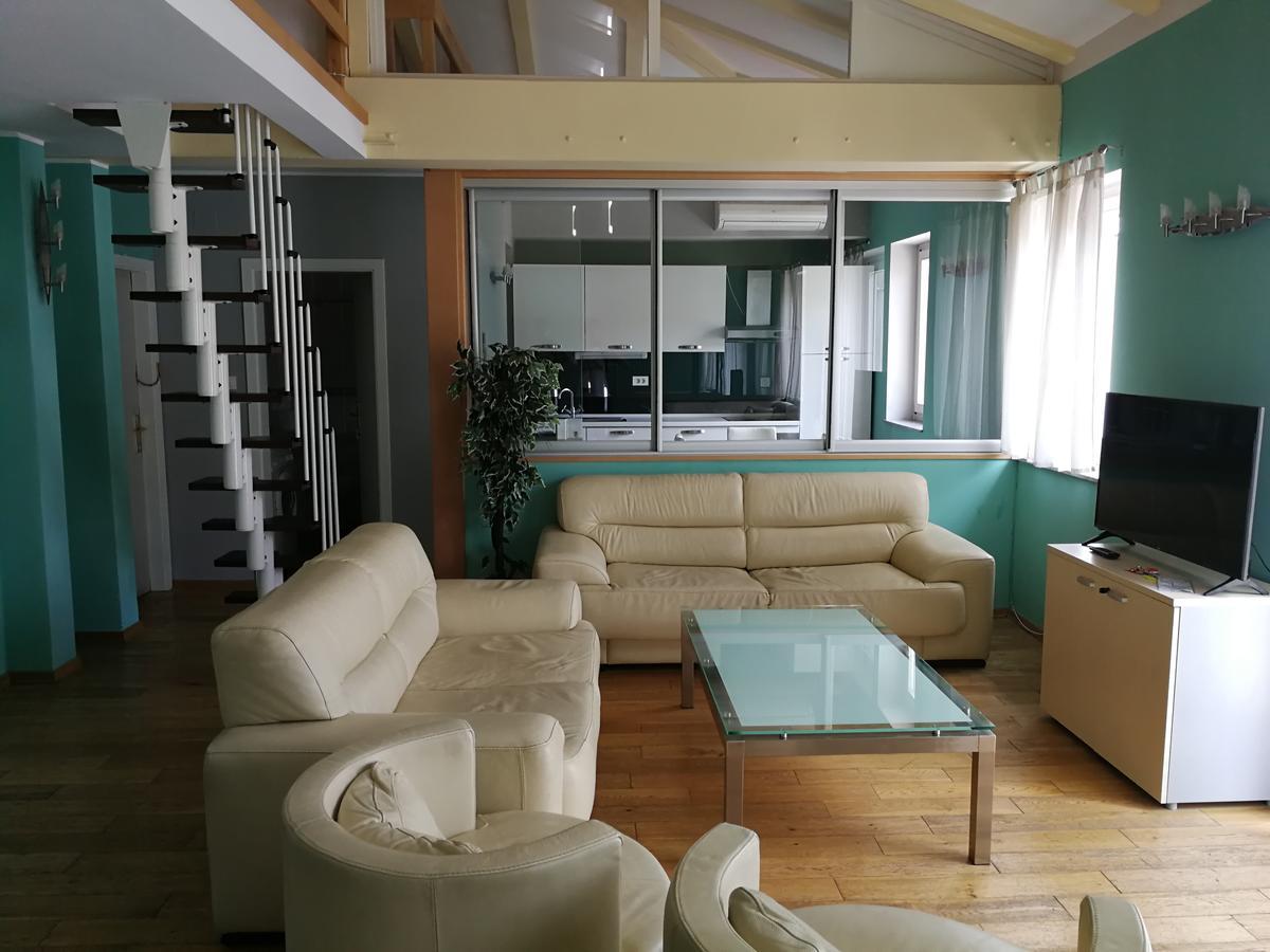 Apartments Zlatko Delic Ika Εξωτερικό φωτογραφία